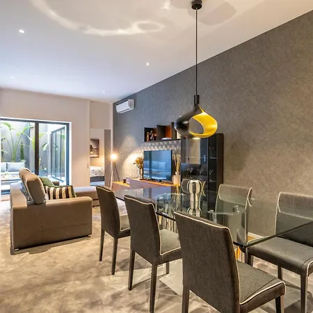 Apartment Chaos Design By Minho's Guest Braga